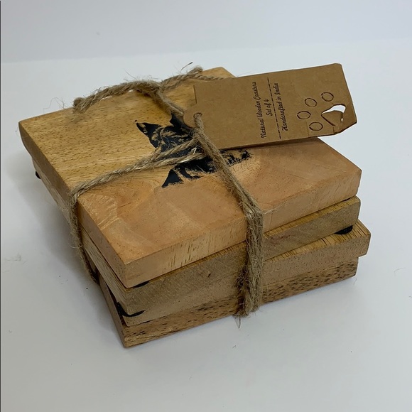 Natural Wooden Coasters | Handmade Dog Set Of 4 Table Drink Plates | Dog Lovers - Picture 3 of 3